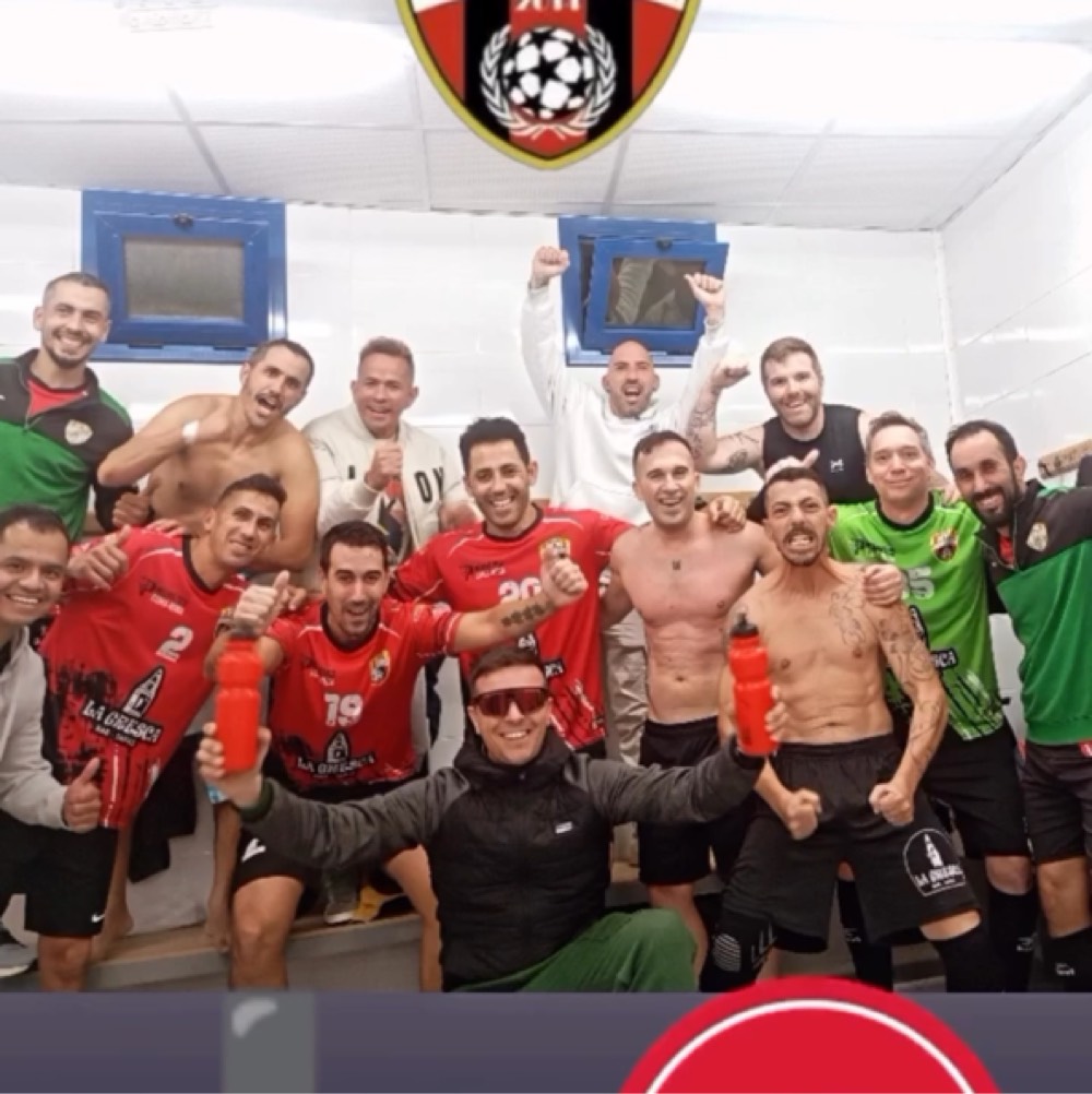 MINIFUTBOL CATALUNYA - IV LLIGA F 11 VETERANS 1ª DIVISIÓ - VETERANS CF  MONTBLANC vs UE VETERANS CREIXELL